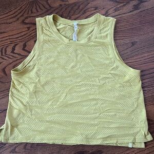 Lululemon top
